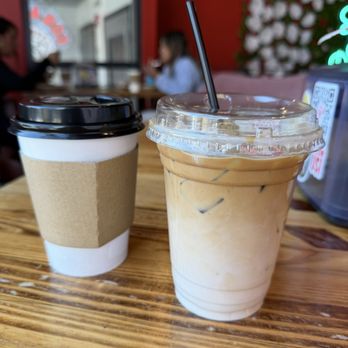 Con Azucar Cafe - Hot Mexican mocha and iced horchata latte - Cafes Near Me - Omaha, Nebraska