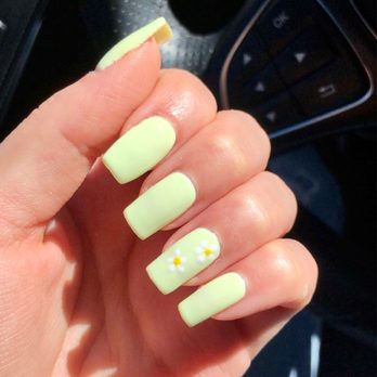 Uptown Spa - Gel mani on natural nails - Nail Salons Near Me - La Crescenta, California