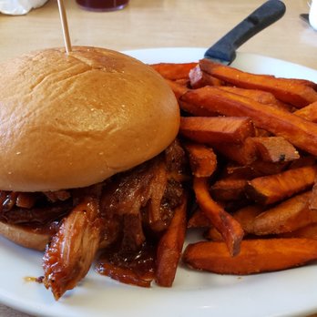 Henry's Cafe - BBQ pulled pork with sweet potato fries.  Yum! - Breakfast & Brunch Near Me - Tehachapi, California