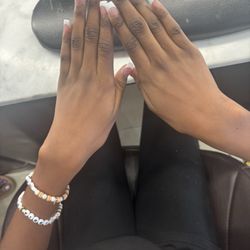 Luxe Nail & Spa Lounge - Nails after top coat