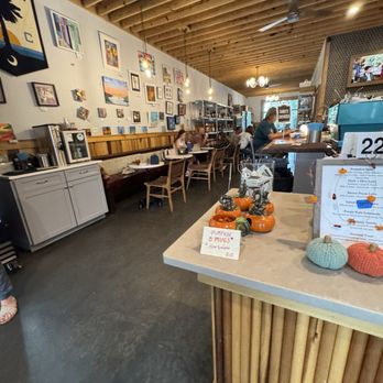 Island Provisions - Indoor seating - Breakfast & Brunch Near Me - Johns Island, South Carolina Island Provisions - Indoor seating - Breakfast & Brunch Near Me - Johns Island, South Carolina