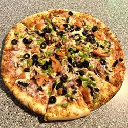 Cal Bowl - Large Veggie Pizza - not bad!