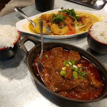 MAKANMAKAN - Red curry fish (top) and rendang (bottom) - Indonesian Near Me - Sandy, Utah MAKANMAKAN - Red curry fish (top) and rendang (bottom) - Indonesian Near Me - Sandy, Utah