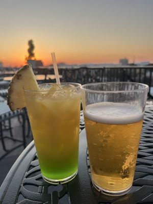 Market Pavilion Hotel by null