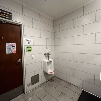 Kung Fu Tea - Bathroom view - Bubble Tea Near Me - Rancho Cucamonga, California Kung Fu Tea - Bathroom view - Bubble Tea Near Me - Rancho Cucamonga, California