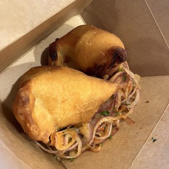 Momo Souls - HIMALAYAN SAMOSA - Himalayan/Nepalese Near Me - Los Angeles, California