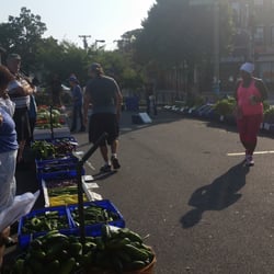 Dorchester/Fields Corner Farmer's Market - It's madness