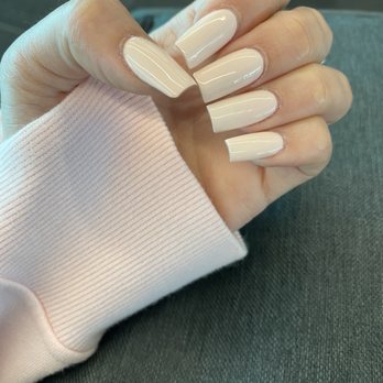 PB Luxury Nails - Clean and simple - Nail Salons Near Me - San Diego, California PB Luxury Nails - Clean and simple - Nail Salons Near Me - San Diego, California