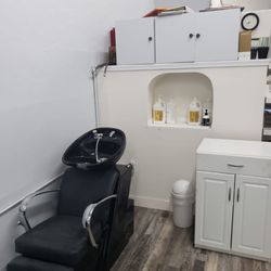 Mati's Beauty Salon