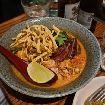 Plue - Thai Near Me - New York, New York Plue - Thai Near Me - New York, New York