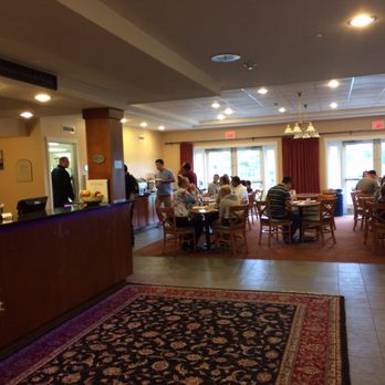 Rivertide Suites Hotel - Complimentary continental type breakfast in lobby - Hotels Near Me - Seaside, Oregon