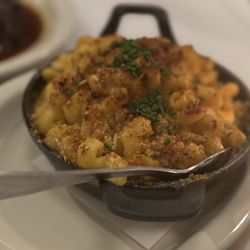 Nana Steak - Macaroni and cheese with crawfish
