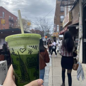 Juice Generation - Juice Bars & Smoothies Near Me - Williamsburg, New York