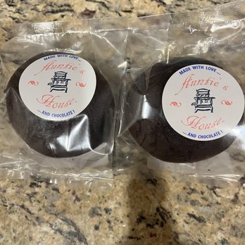 Auntie's House - small whoopies - Bakeries Near Me - Kennebunk, Maine