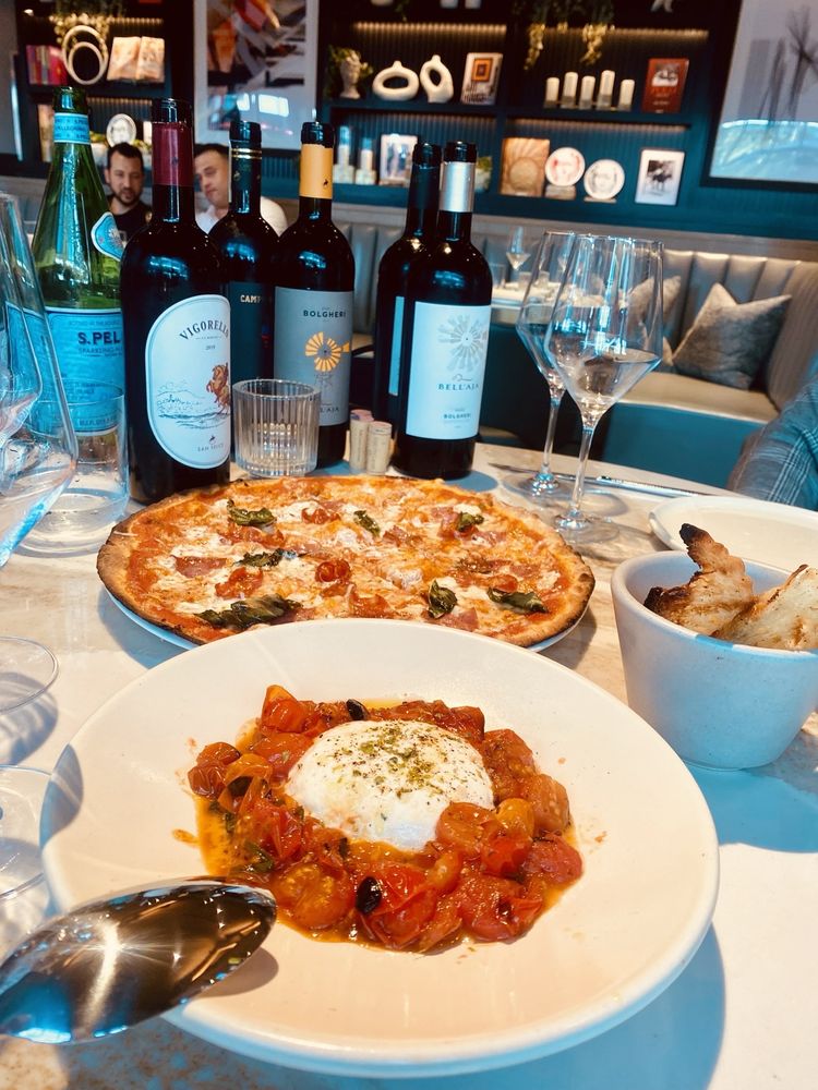 THE AMALFI LLAMA Updated July 2024 187 Photos & 49 Reviews 19505