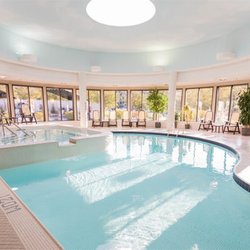 Amba Spa at Horseshoe Resort - Enjoy our pool, sauna and hot tub as guests of the spa!