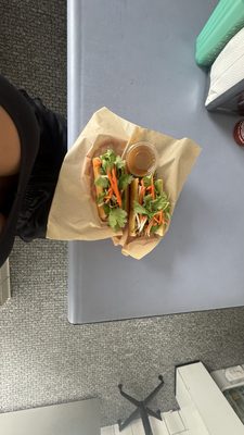 O Banh Mi by null