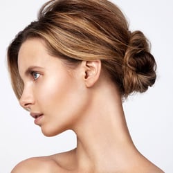 Blow Ltd - Undone bun £30 (30min)