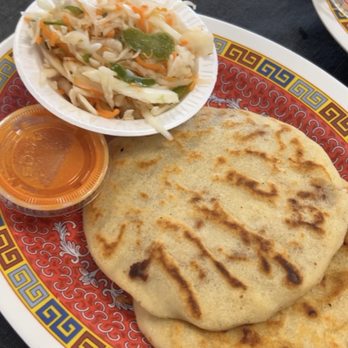 La Fe Restaurant And Pupuseria - revueltas pupusa and frijol con queso pupusa - Salvadoran Near Me - Chantilly, Virginia La Fe Restaurant And Pupuseria - revueltas pupusa and frijol con queso pupusa - Salvadoran Near Me - Chantilly, Virginia