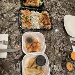 Salmon Tempura Roll