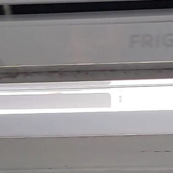 Prince Albert Guest House - Look at the huge gap under this bedroom AC unit. Easy access for bugs & the elements. - Guest Houses Near Me - Provincetown, Massachusetts