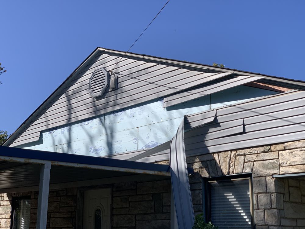 Slide of Texas Best Roofing & Construction