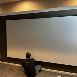 EQ Technologies - 135" screen