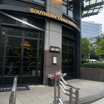 Yardbird - New American Near Me - Washington, DC, District of Columbia