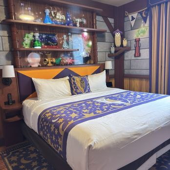 Legoland Castle Hotel - Hotels Near Me - Carlsbad, California