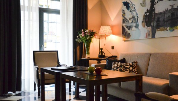 Aguilas5 SevillaSuites by null