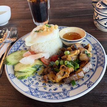 Hem Noodle Bar - Noodles Near Me - Richmond, Texas Hem Noodle Bar - Noodles Near Me - Richmond, Texas