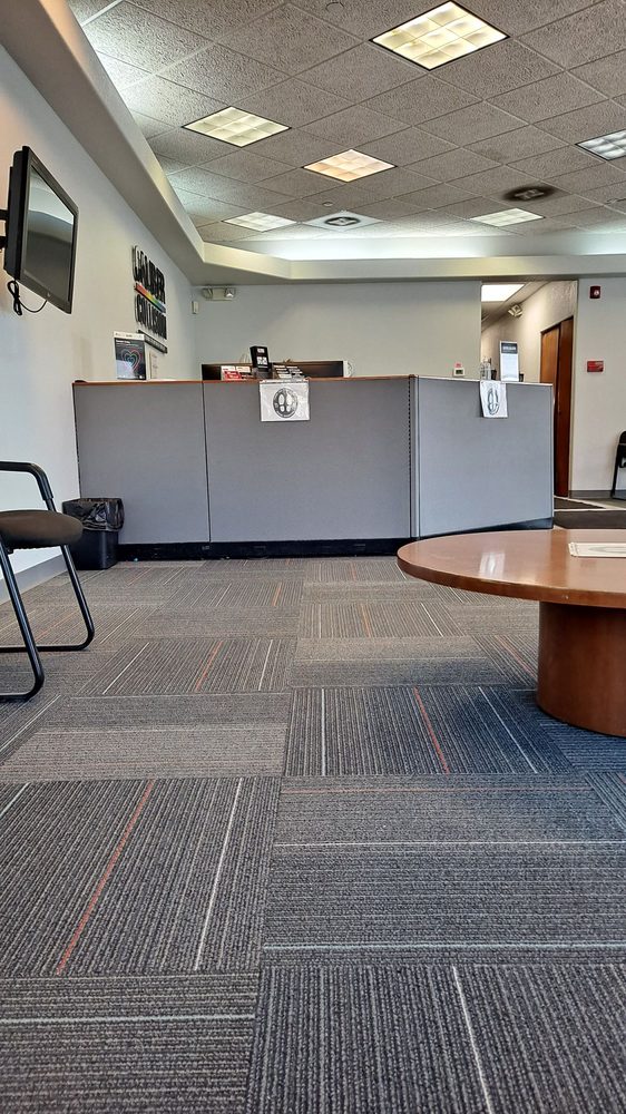 CALIBER COLLISION Updated June 2024 14 Photos & 10 Reviews 9100