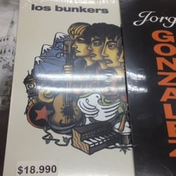 Art & Music Club Store - Vinilos de Los Bunkers, Jorge González y un clásico como Soda Stereo.