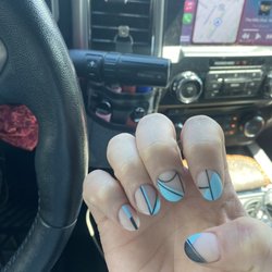 Magnolia Hair & Nail Salon - Dip nails with nail art