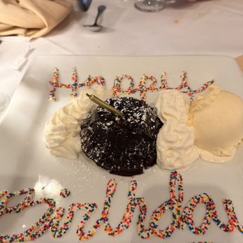 Spiro's - Chocolate Lava Cake - New American Near Me - Rocky Point, New York