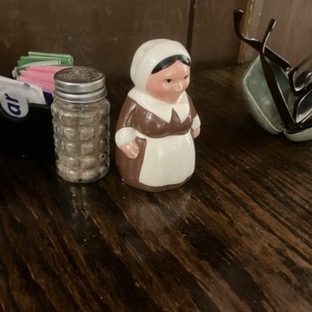 Ale Mary's - one half puritan salt and pepper - Pubs Near Me - Baltimore, Maryland