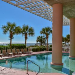 Seaside Vacations - Ocean front condo pool