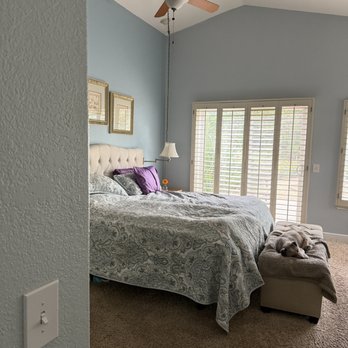 KCD Electric - Light switch didn't work (see chain in corner.) - Electricians Near Me
