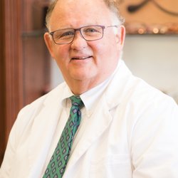 EyeWorks - You can schedule your appointment with Dr Vincent McMahon online at www.eyeworks.com