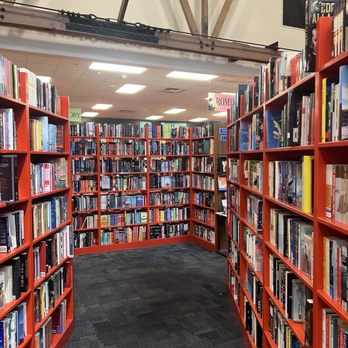 Bookmans Entertainment Exchange - Fiction - Music & DVDs Near Me - Tucson, Arizona