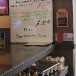 McQueen's Bar & Grill