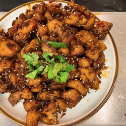 Zhanyi peppery chicken