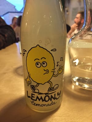 Four Hundred Rabbits: Pizza Restaurant Crystal Palace by null