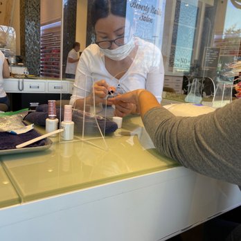Beverly Nails Salon - Manicure area in front - Nail Salons Near Me - Georgetown, Texas