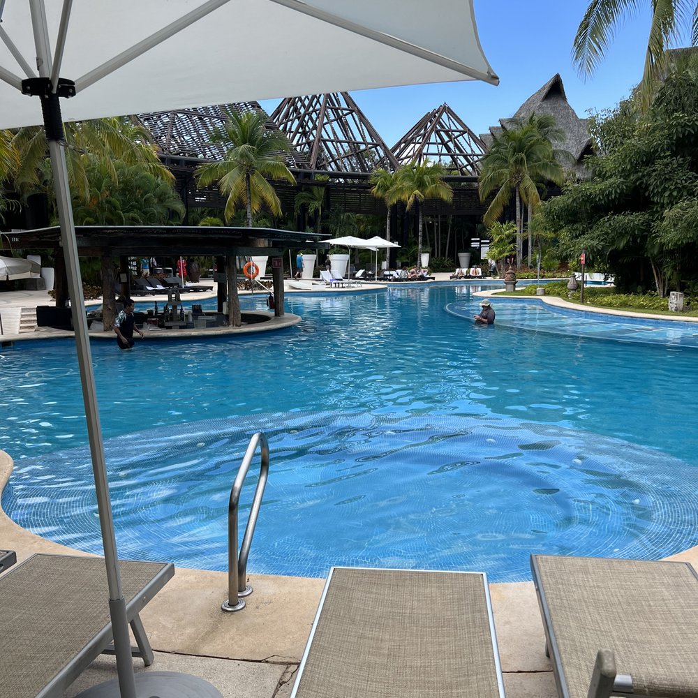 Mayan Palace - Pool - Hotels Near Me - Playa del Carmen, ROO