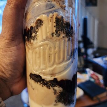 Candy Cloud - Dirty pie - Coffee & Tea Near Me - Columbus, Ohio