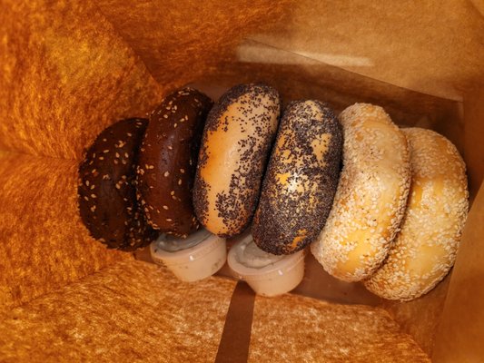 Black Seed Bagels by null