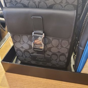 Coach - Department Stores Near Me - Glendale, Arizona