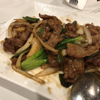 New Moon Restaurant - Beef with ginger and onions - Chinese Near Me - San Ramon, California
