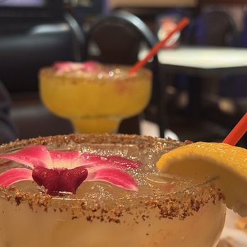 Via-Mar - Lemon margarita on the rocks - Seafood Near Me - Baldwin Park, California Via-Mar - Lemon margarita on the rocks - Seafood Near Me - Baldwin Park, California